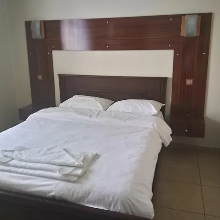 Hotel Isik *